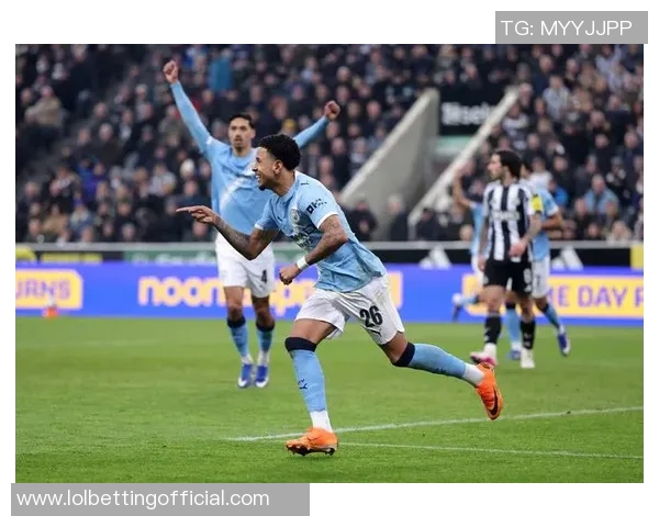 足总杯激战尤文图斯大胜巴萨红牌事件引发全场热议与争议